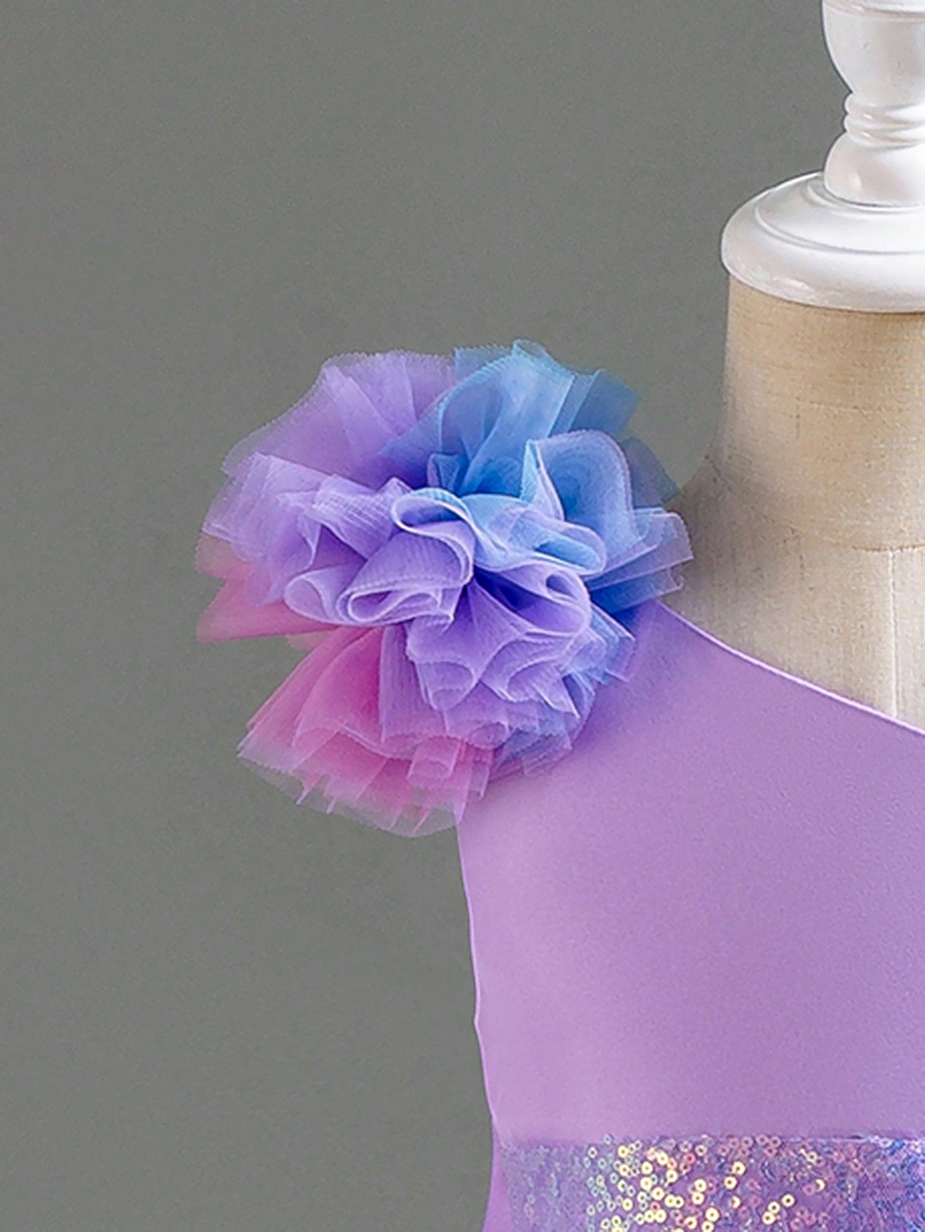 Asymmetrical Princess Dress for Girls – Mesh Ruffle Gown with Train for Party & Wedding