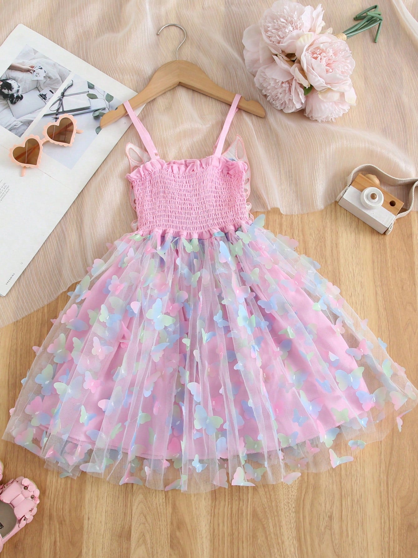 Young Girl Gorgeous Princess Dress With 3D Butterfly Decoration, Rainbow-Colored Straps, Perfect For Parties, Birthdays Or Summer Gifts
