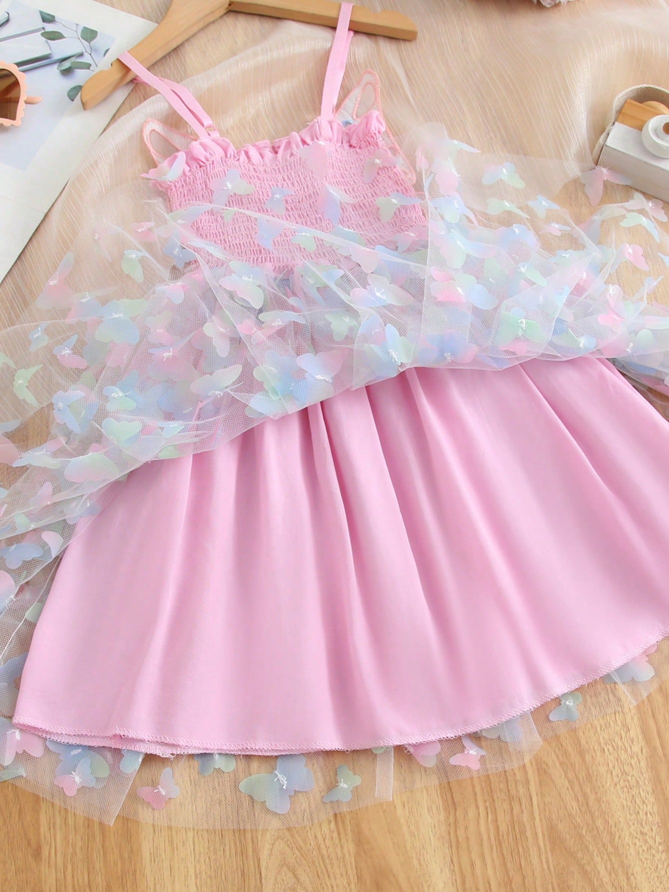 Young Girl Gorgeous Princess Dress With 3D Butterfly Decoration, Rainbow-Colored Straps, Perfect For Parties, Birthdays Or Summer Gifts