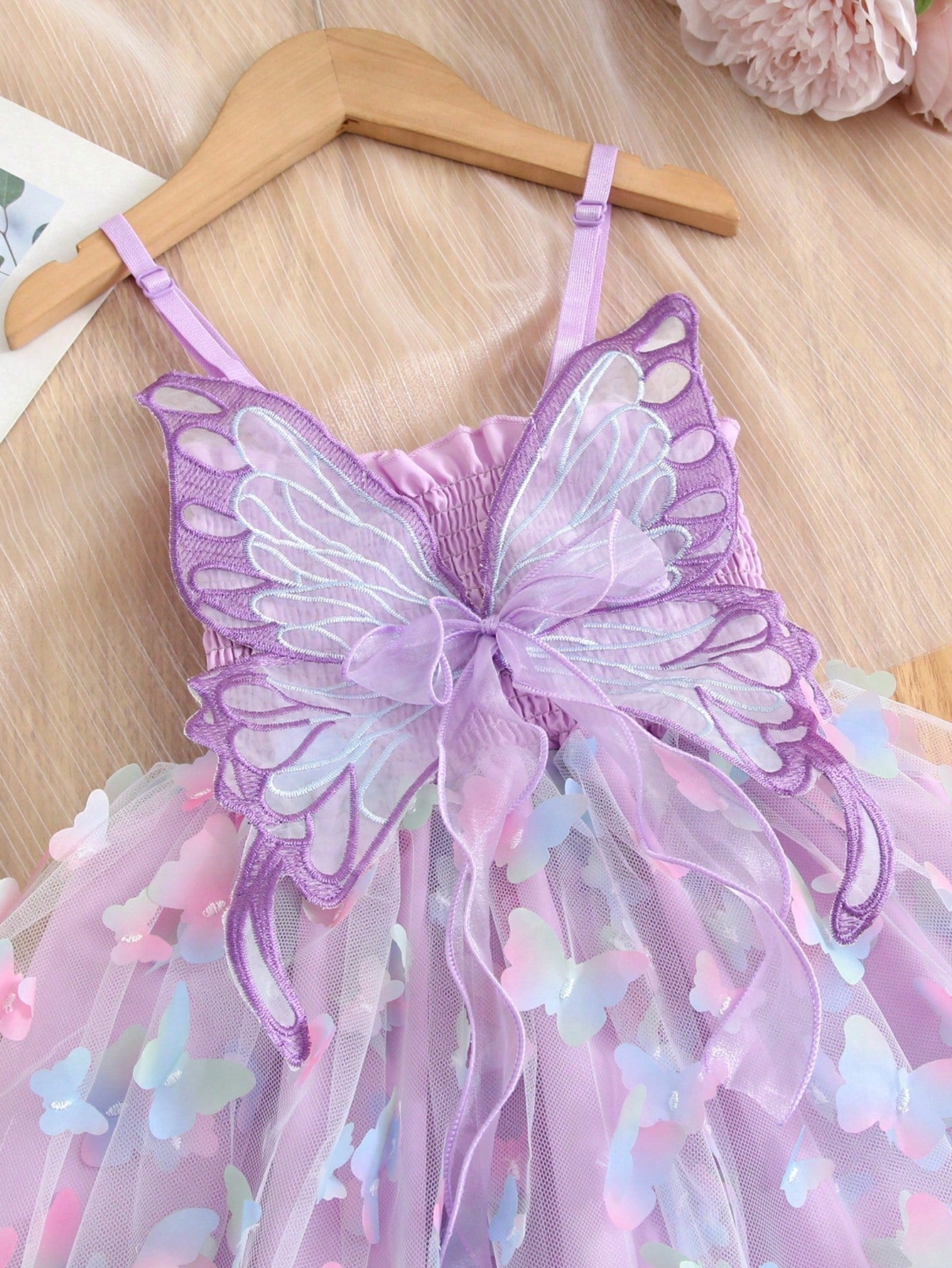 Young Girl Gorgeous Princess Dress With 3D Butterfly Decoration, Rainbow-Colored Straps, Perfect For Parties, Birthdays Or Summer Gifts