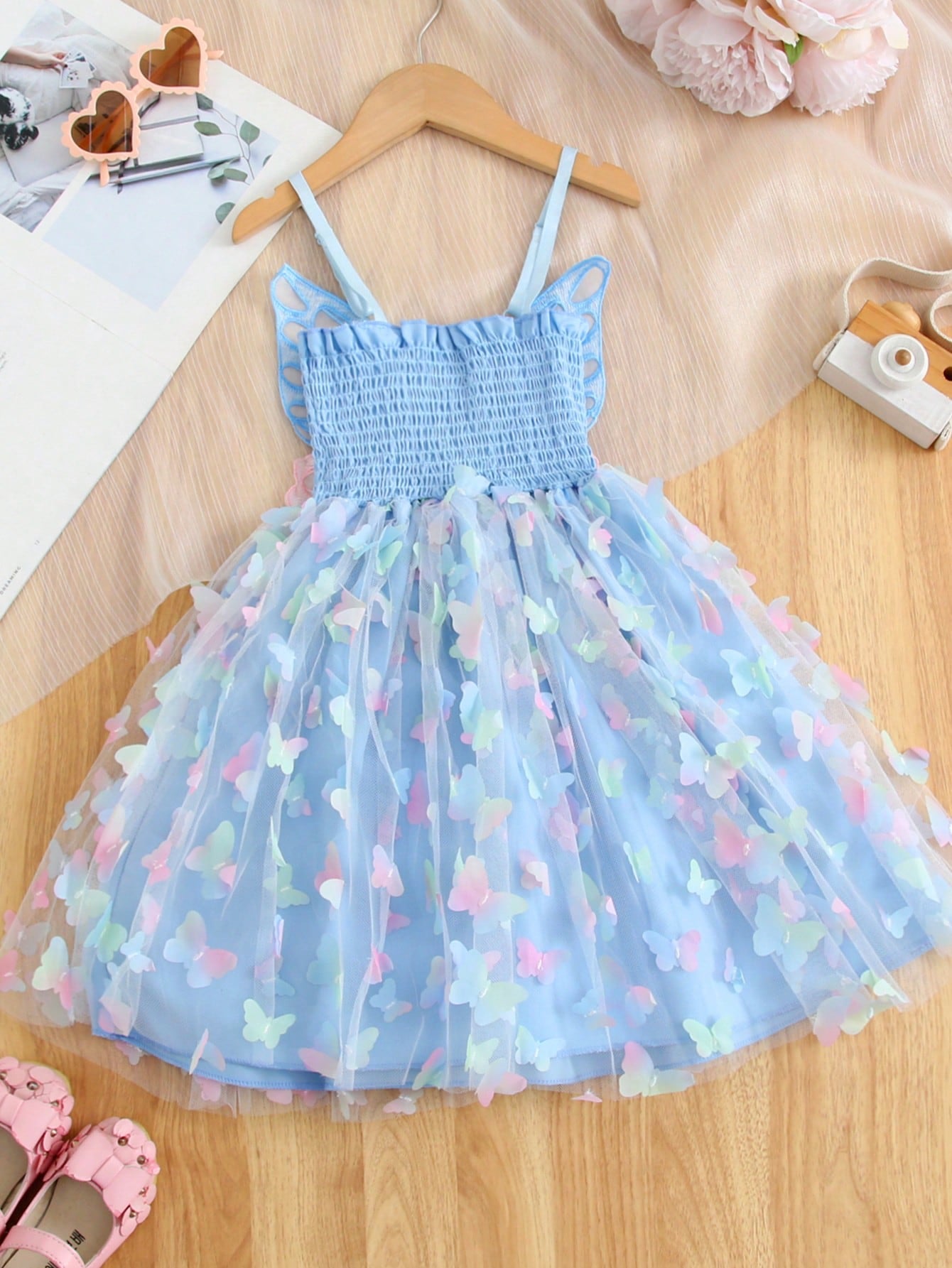 Young Girl Gorgeous Princess Dress With 3D Butterfly Decoration, Rainbow-Colored Straps, Perfect For Parties, Birthdays Or Summer Gifts