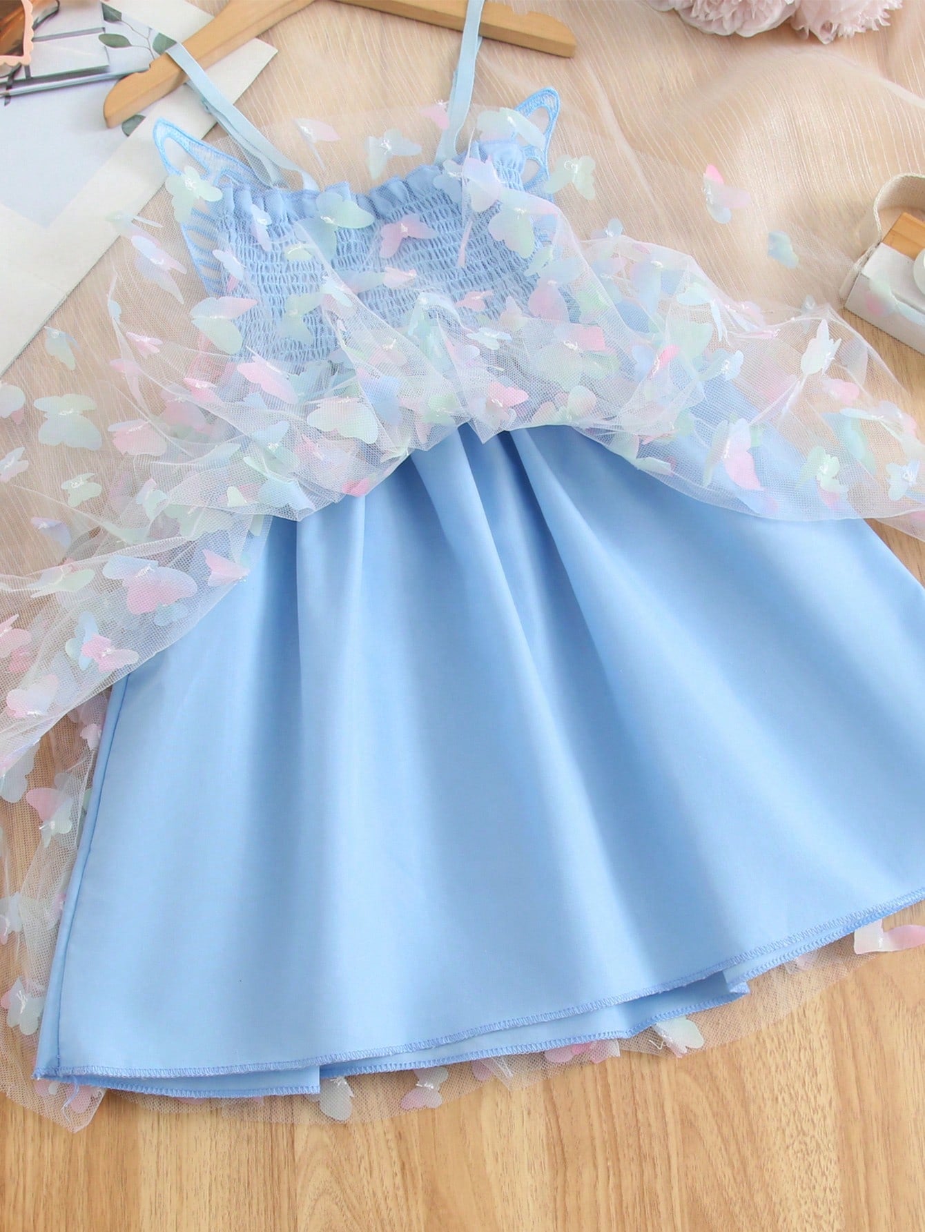 Young Girl Gorgeous Princess Dress With 3D Butterfly Decoration, Rainbow-Colored Straps, Perfect For Parties, Birthdays Or Summer Gifts