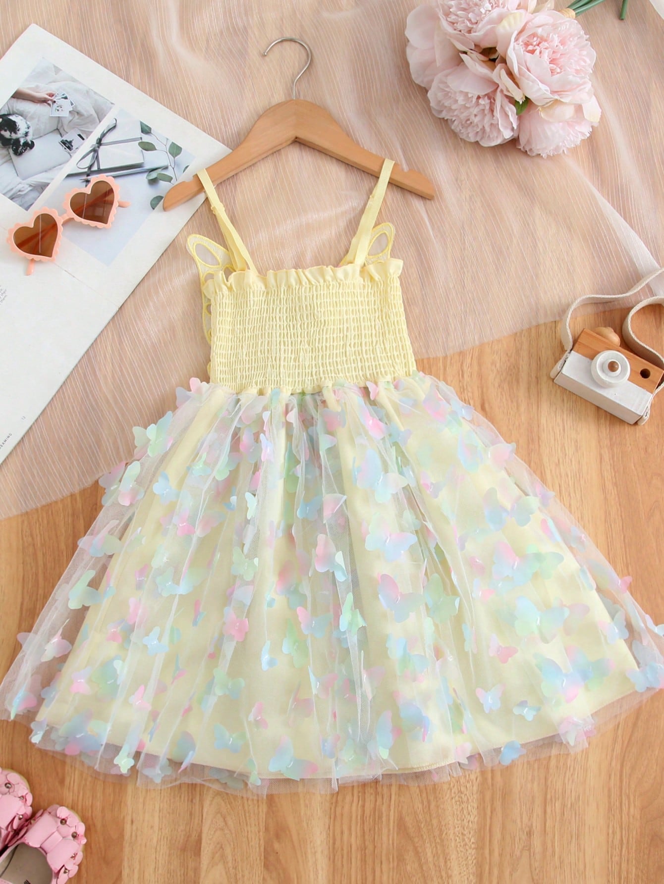Young Girl Gorgeous Princess Dress With 3D Butterfly Decoration, Rainbow-Colored Straps, Perfect For Parties, Birthdays Or Summer Gifts