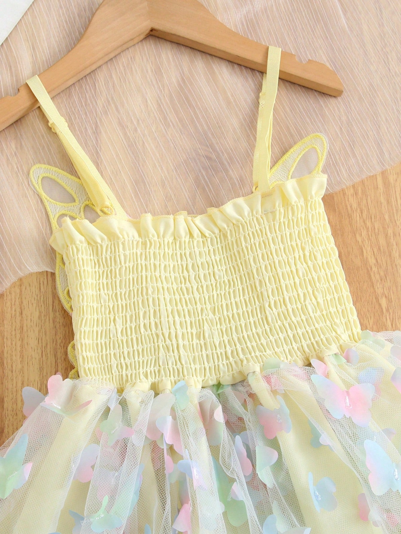 Young Girl Gorgeous Princess Dress With 3D Butterfly Decoration, Rainbow-Colored Straps, Perfect For Parties, Birthdays Or Summer Gifts