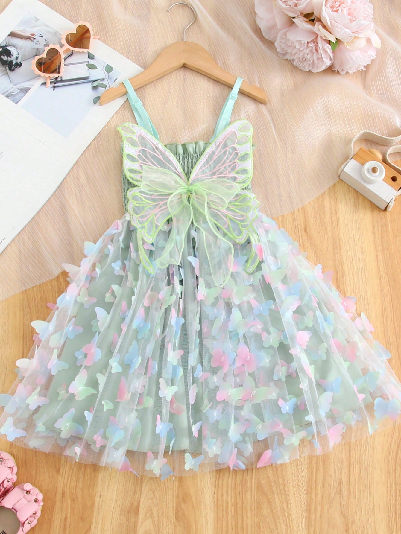 Young Girl Gorgeous Princess Dress With 3D Butterfly Decoration, Rainbow-Colored Straps, Perfect For Parties, Birthdays Or Summer Gifts